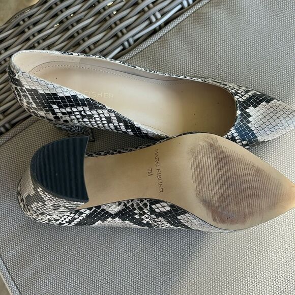 Grey black Snakeskin Patterned Women's Heels by Marc Jacobs - Picture 5 of 5